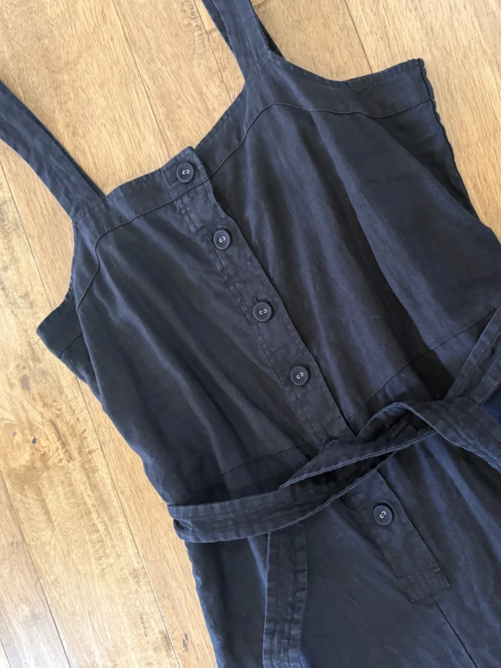 Everlane The Linen Picnic Sleeveless Jumpsuit In Washed Black